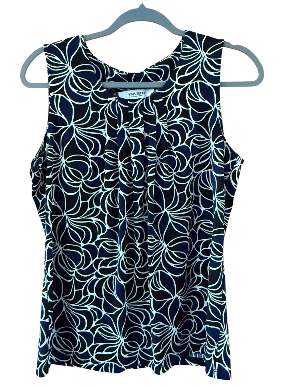 Jones Studio Navy, Black, and White Print Sleeveless Camisole